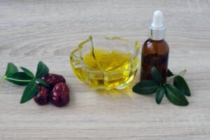 How Jojoba Oil Supports Skin Barrier Repair