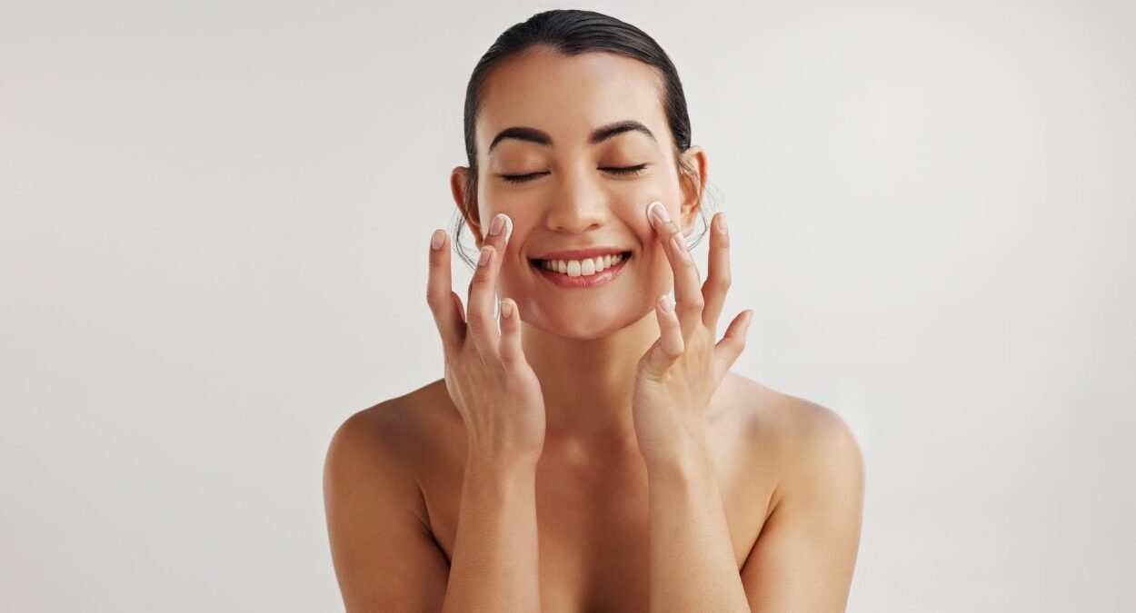 How to Safely Use Paula’s Choice Retinol in Your Routine