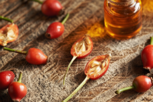 How rosehip oil supports overnight skin recovery